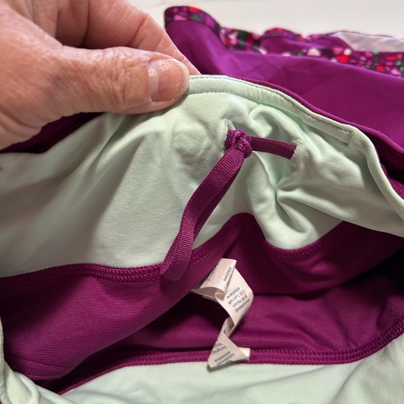 Lululemon Athletica Speed Up Purple Mosaic Shorts - Picture 6 of 9